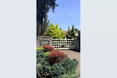 7201 Holly Hedge Lane SW #10, Lakewood, WA 98499 - Photo 3