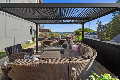 210 W Comstock Street #301, Seattle, WA 98119 - Photo 35