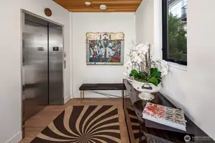 210 W Comstock St, Seattle, WA 98119 - Photo 9