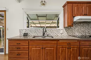 12017 64th Ave S, Seattle, WA 98178 - Photo 11