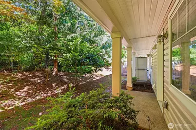 5710 198th Street SW #D, Lynnwood, WA 98036 - Photo 31