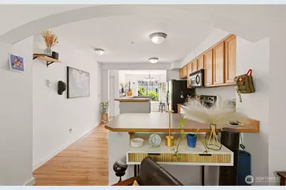 5710 198th Street SW #D, Lynnwood, WA 98036 - Photo 11
