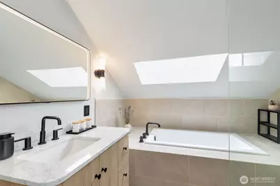 903 23rd Avenue S, Seattle, WA 98144 - Photo 29