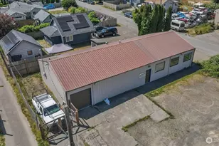 3701 W G St, Bremerton, WA 98312 - Photo 1
