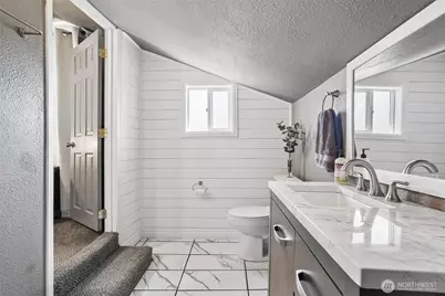 221 3rd Avenue NW, Pacific, WA 98047 - Photo 9