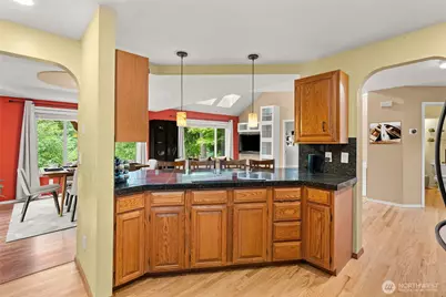 5025 Laura Street SE, Olympia, WA 98501 - Photo 11