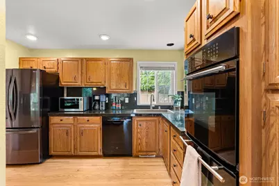 5025 Laura Street SE, Olympia, WA 98501 - Photo 13