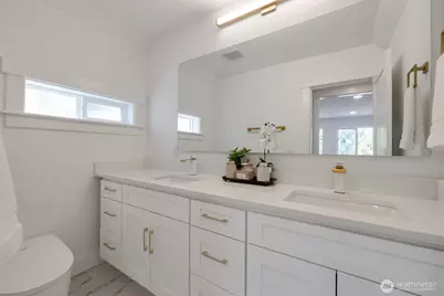 5109 S Willow Street, Seattle, WA 98118 - Photo 15
