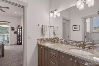 229 Apple Avenue, Chelan, WA 98816 - Photo 29