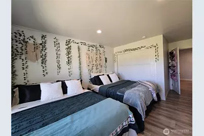 1040 Ashwood Lane, Forks, WA 98331 - Photo 13