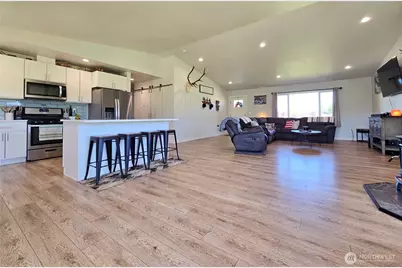1040 Ashwood Lane, Forks, WA 98331 - Photo 7