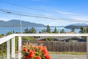 3420 W 3rd St, Anacortes, WA 98221 - Photo 25