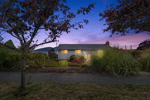 3420 W 3rd St, Anacortes, WA 98221 - Photo 3