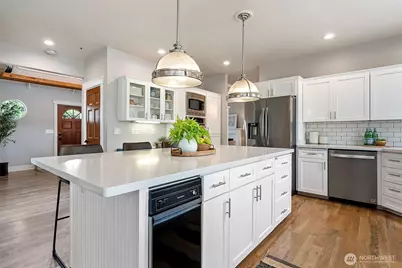 2614 Tacoma Road E, Puyallup, WA 98371 - Photo 7