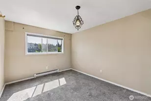 10129 Main St, Bellevue, WA 98004 - Photo 9