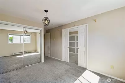 10129 Main St, Bellevue, WA 98004 - Photo 23