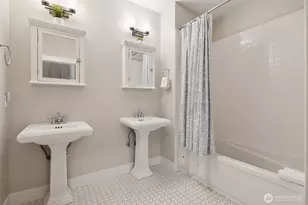 211 Market St, Pacific Beach, WA 98571 - Photo 15