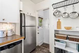 8526 17th Ave NE, Seattle, WA 98115 - Photo 13