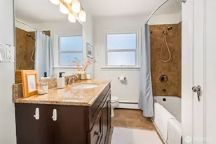 8526 17th Ave NE, Seattle, WA 98115 - Photo 19