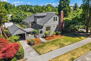 3802 NE 52nd St, Seattle, WA 98105 - Photo 1