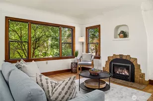 3802 NE 52nd St, Seattle, WA 98105 - Photo 7