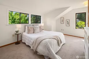 3802 NE 52nd St, Seattle, WA 98105 - Photo 19