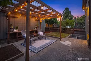 3802 NE 52nd St, Seattle, WA 98105 - Photo 25