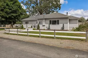 404 Nixon Street S, Roy, WA 98580 - Photo 3