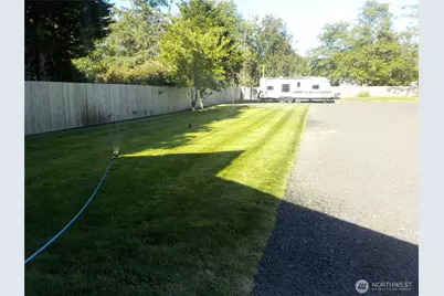 830 Bussone Ln, Chinook, WA 98614 - Photo 13
