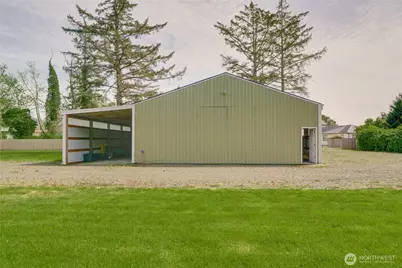 830 Bussone Ln, Chinook, WA 98614 - Photo 9
