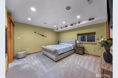 15404 Lakeview Avenue, Stanwood, WA 98292 - Photo 21