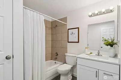 7002 42nd Avenue S, Seattle, WA 98118 - Photo 31