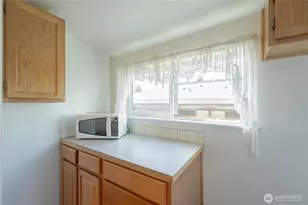 2424 Cleveland Ave, Everett, WA 98201 - Photo 25