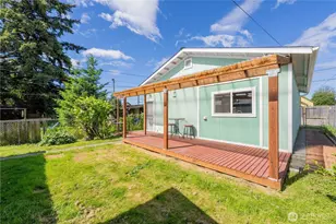 2424 Cleveland Ave, Everett, WA 98201 - Photo 33