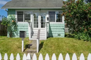 2424 Cleveland Ave, Everett, WA 98201 - Photo 3