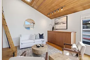 2031 Fairview Ave E, Seattle, WA 98102 - Photo 13