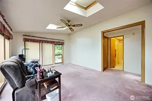 574 NW Silver Glen Ln, Bremerton, WA 98311 - Photo 21