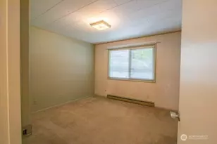 1015 W 5th St, Centralia, WA 98531 - Photo 11