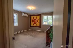 1015 W 5th St, Centralia, WA 98531 - Photo 13