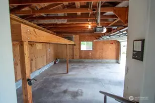 1015 W 5th St, Centralia, WA 98531 - Photo 37