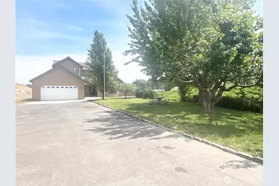 2261 Pleasant Hill Road, Selah, WA 98942 - Photo 1