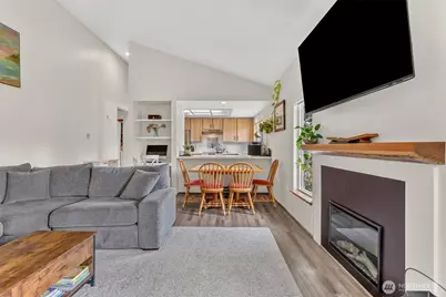 8407 18th Avenue W #11-205, Everett, WA 98204 - Photo 11