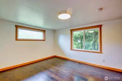 15301 Second Avenue, Bow, WA 98232 - Photo 13