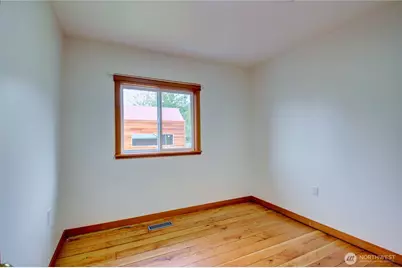 15301 Second Avenue, Bow, WA 98232 - Photo 11
