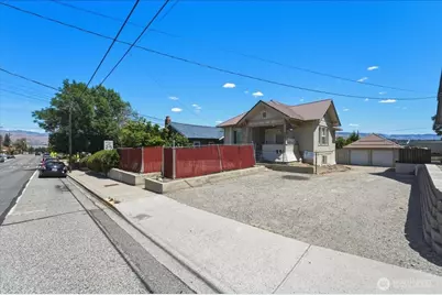 509 Okanogan Avenue, Wenatchee, WA 98801 - Photo 3