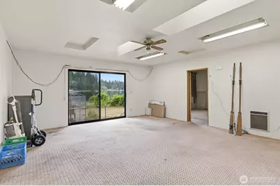 829 SW Lake Roesiger Road, Snohomish, WA 98290 - Photo 21