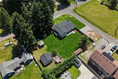 10528 25th Avenue E, Tacoma, WA 98445 - Photo 37