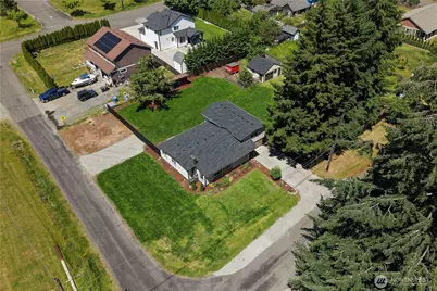 10528 25th Avenue E, Tacoma, WA 98445 - Photo 35