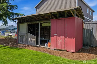 10528 25th Avenue E, Tacoma, WA 98445 - Photo 33