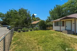 1012 Yale Ave, Wenatchee, WA 98801 - Photo 7